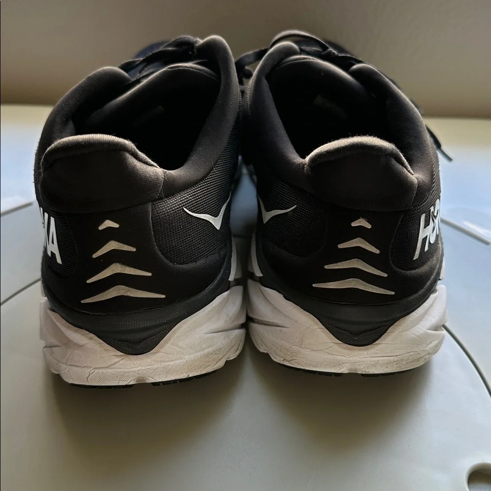 Hoka Clifton 8 - Picture 4 of 8